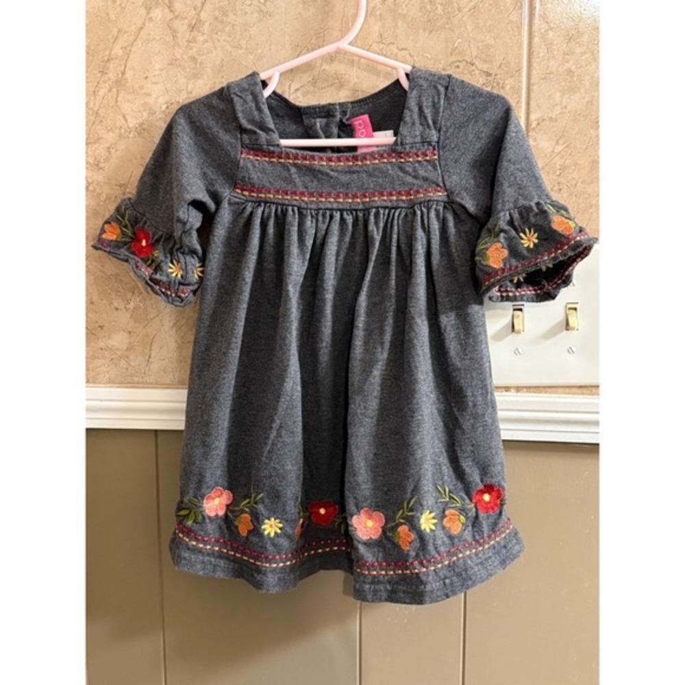 BOBBI Grey Dress 2T Toddler Girls Fall Floral Embroidered Flutter‎ Sleeve